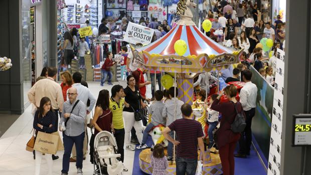 Los vecinos se suman a las quejas por el nuevo centro comercial de Córdoba