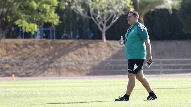 Córdoba CF | José Ramón Sandoval afronta una sesión dominical marcada por la seriedad