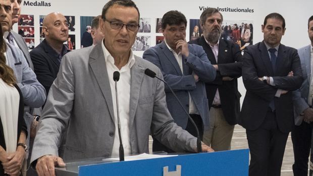 El PP exige la dimisión de Caraballo por su implicación en el presunto soborno de Aljaraque