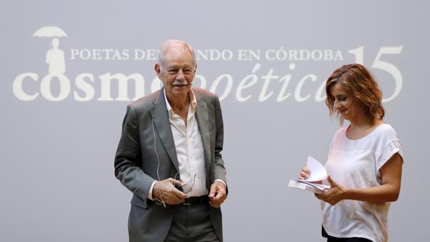 Eduardo Mendoza: «Esta es una profesión de vagos; al que no sea vago Dios no le ha llamado a este camino»