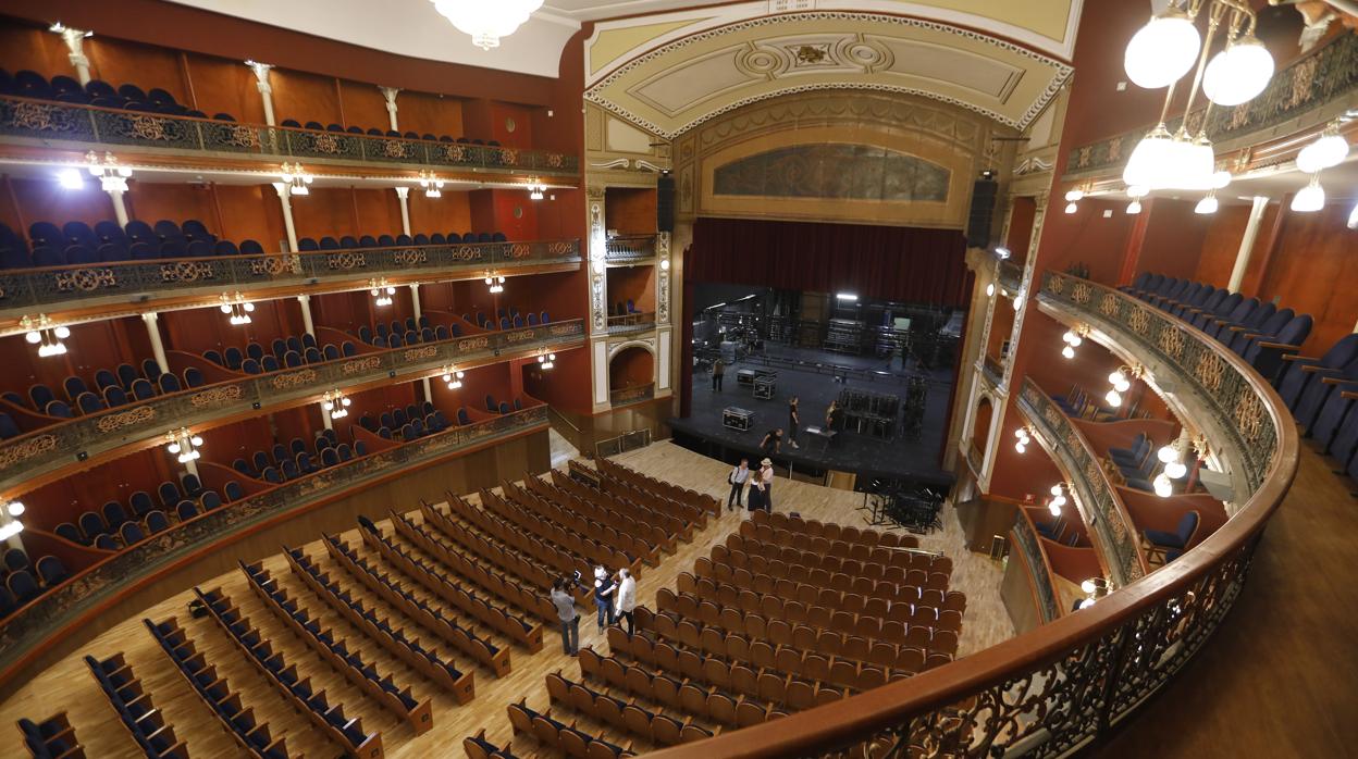 Aspecto del patio de butacas del Gran Teatro de Córdoba tras la reforma