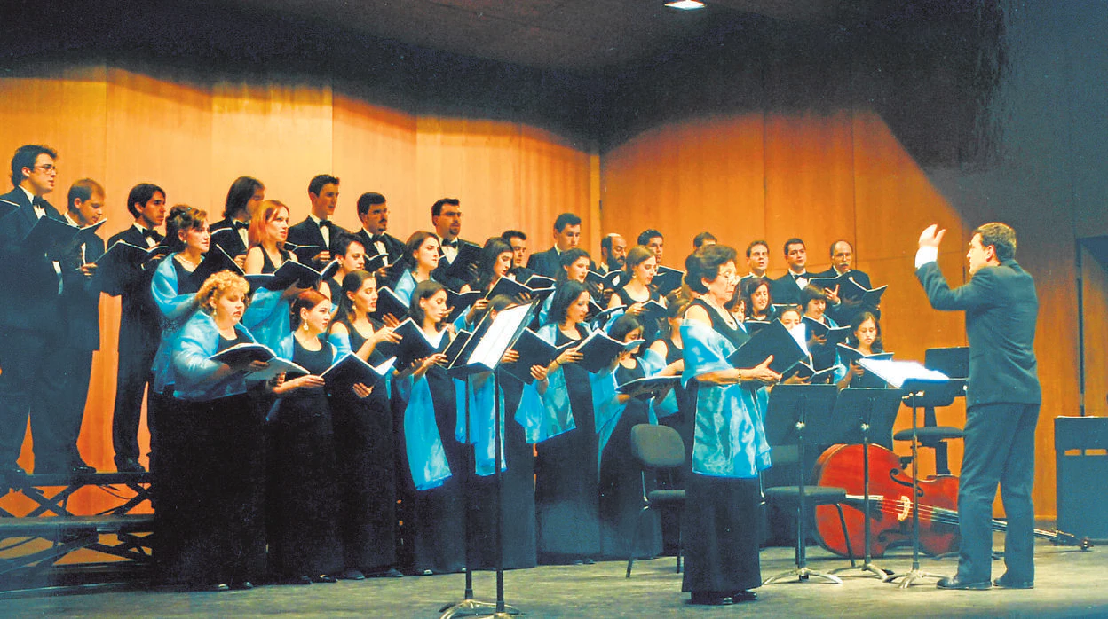 Concierto del coro en la reapertura del Gran Teatro en el año 2003