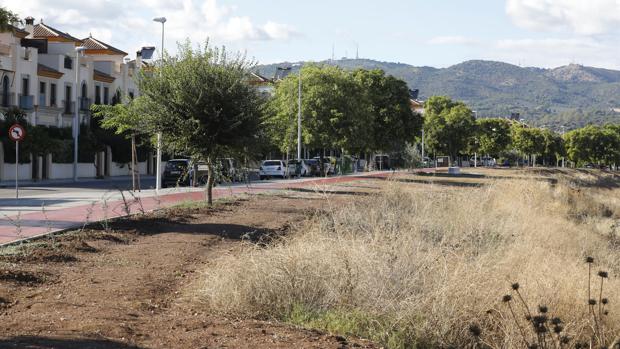 Paseo a Mirabueno, el barrio de Córdoba inacabado