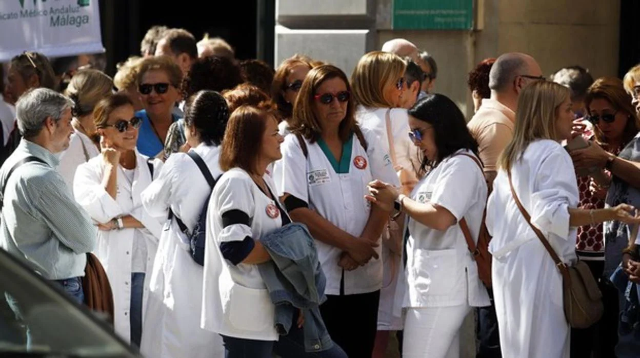 Personal sanitario de los centros de salud de Huelva