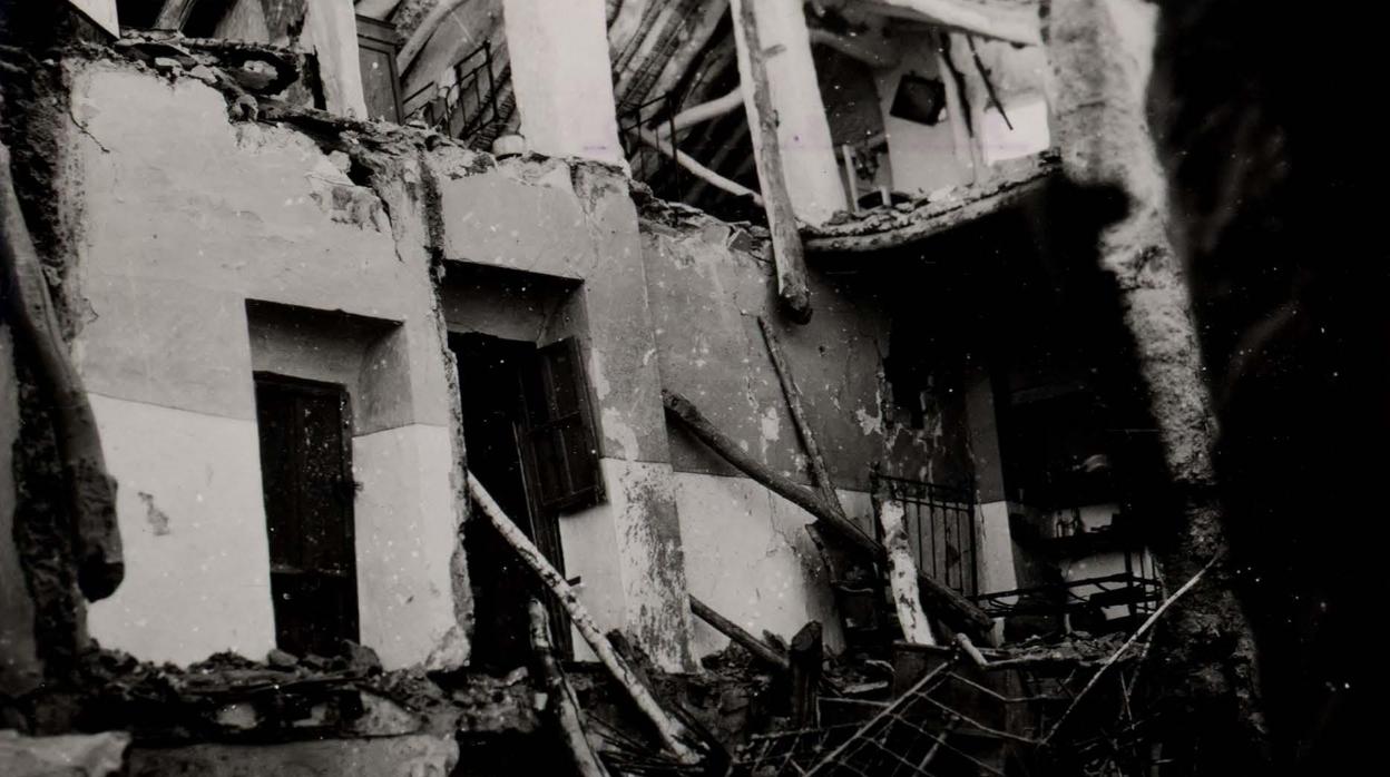 Una casa de Cabra destruida por el bombardeo del 7 de noviembre de 1938