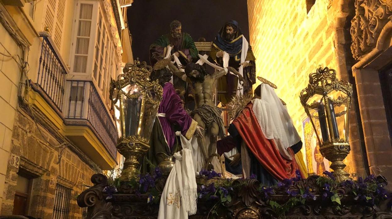 Descendimiento pasará tecera por Carrera Oficial el Viernes Santo