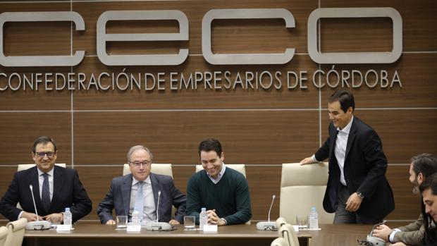 García Egea promete en Córdoba una simplificación burocrática para poner en marcha nuevos negocios