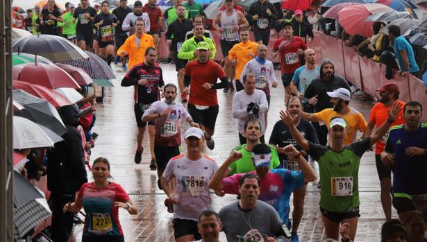 La otra cara de una exitosa Media Maratón de Córdoba