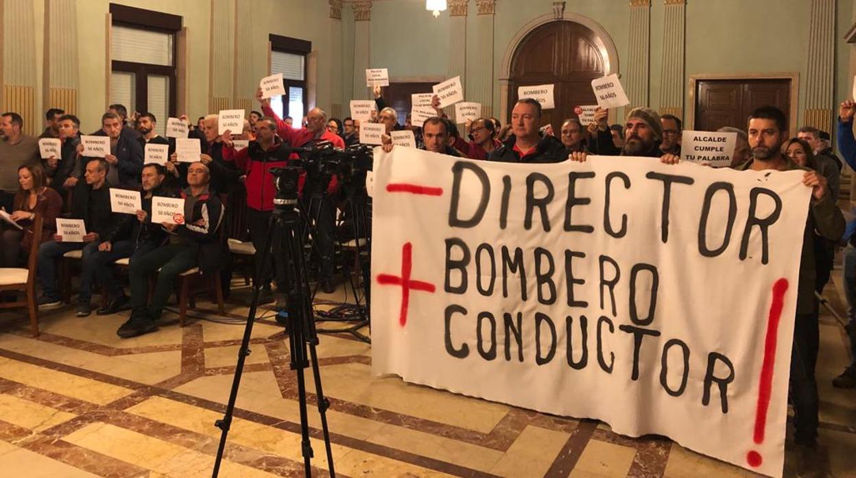 Alarma en los bomberos de Huelva tras la hospitalización de un efectivo por legionella