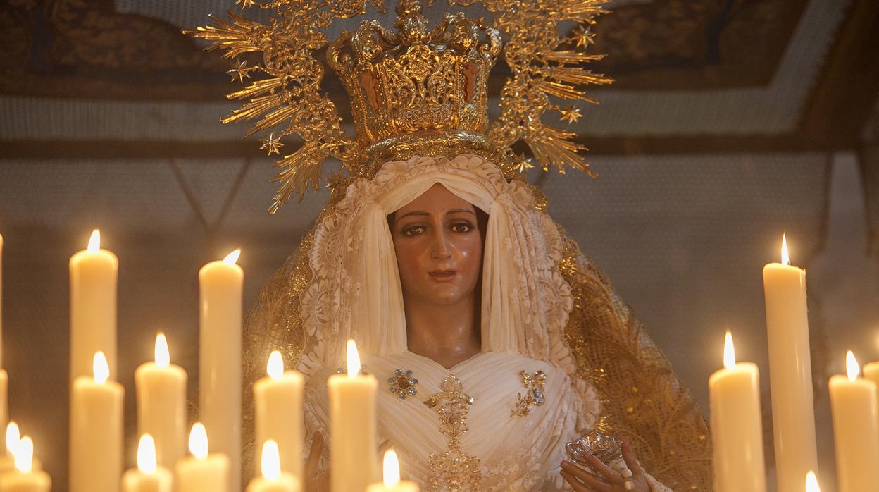 María Santísima Reina de Nuestra Alegría, titular de la hermandad del Resucitado de Córdoba