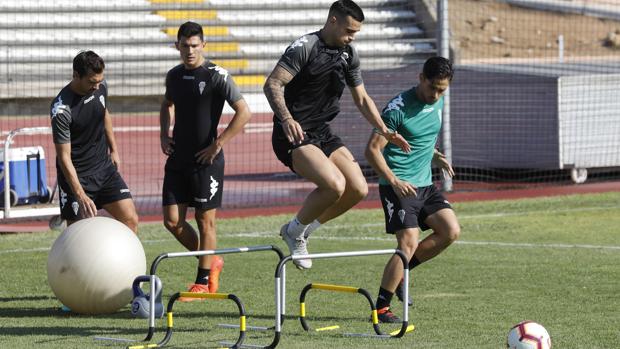 Otro retraso en el pago del traspaso de Jaime Romero y el duro final de año que le llega al Córdoba CF de León