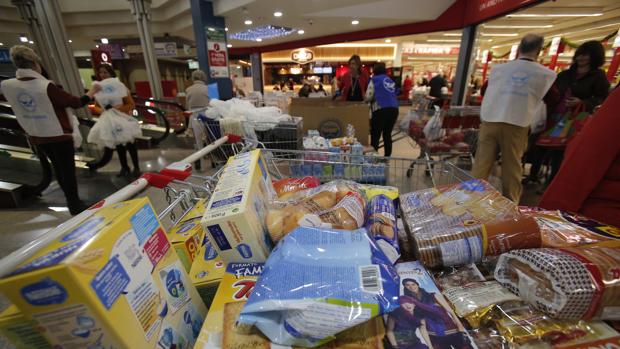 El Banco de Alimentos de Córdoba espera más de 300.000 kilos de comida en la Gran Recogida 2018