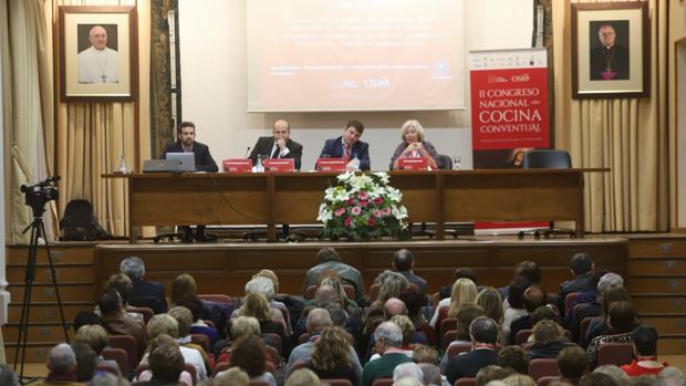 Dieta mediterránea y hábitos, más que dulces en el Congreso de Cocina Conventual de Córdoba