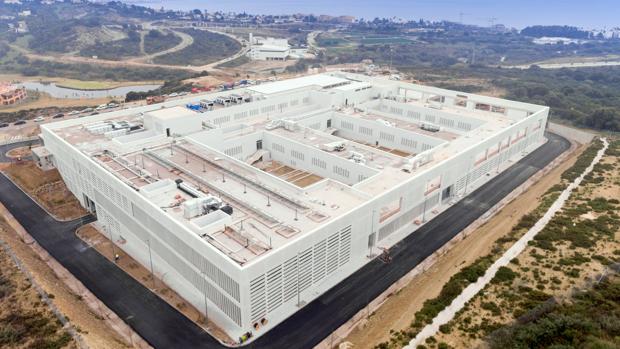 Estepona termina el hospital que la Junta descartó en 2011