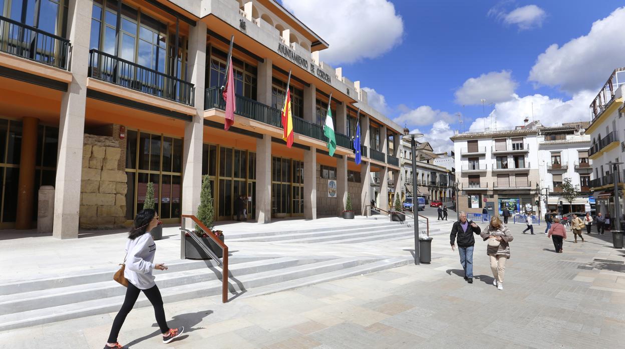 Edificio del Ayuntamiento en la calle Capitulares