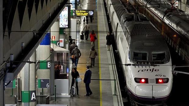 Huelga en Renfe: Estos son los trenes que sí circularán durante los paros del 14 de diciembre