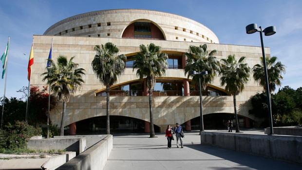 Un opositor consigue una plaza de letrado en la Junta seis años después de celebrarse el examen