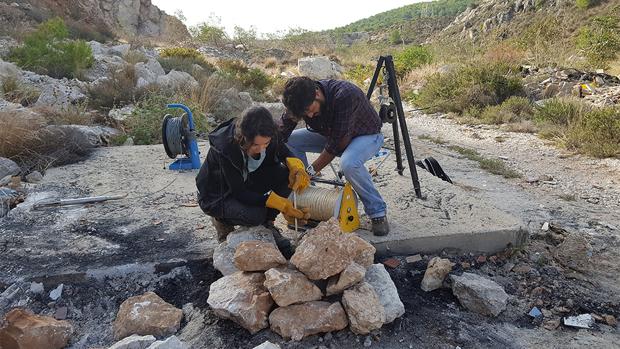 Geólogos confirman el hundimiento del terreno en el litoral suroeste de Málaga