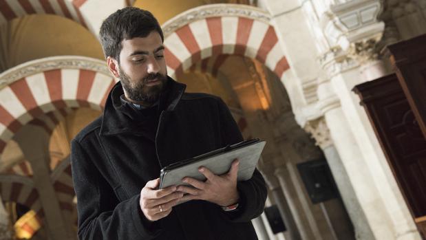 La Mezquita-Catedral de Córdoba estrena la guía multimedia que lleva a rincones inaccesibles