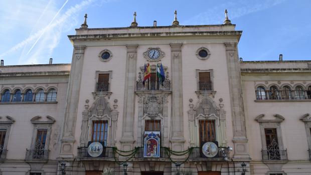 El Ayuntamiento de Jaén reduce su deuda a corto plazo