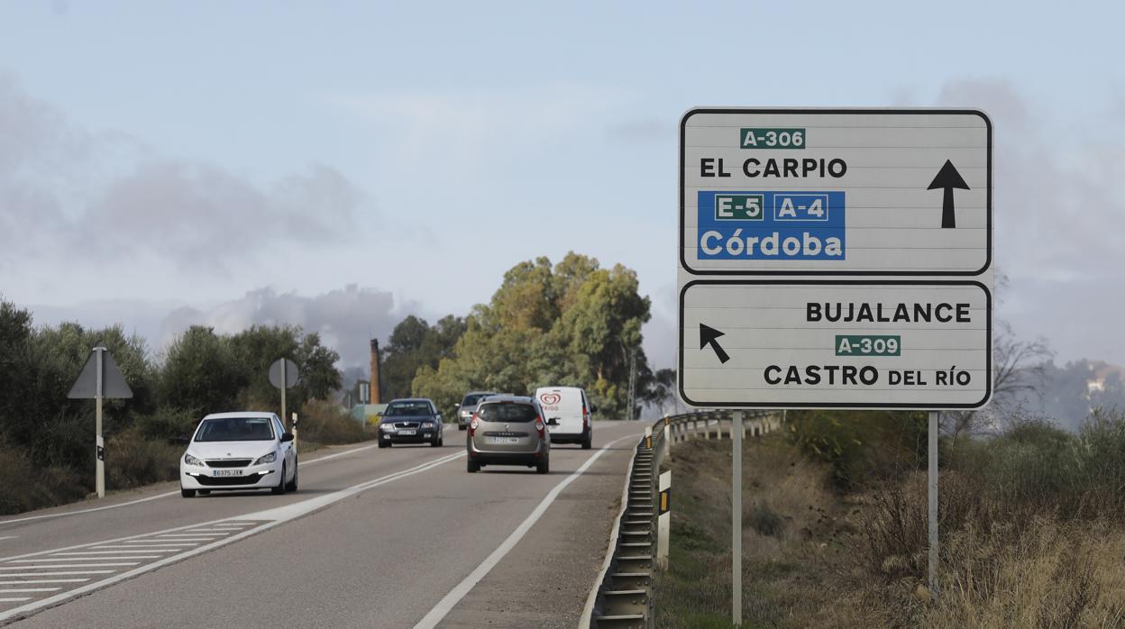 Carretera de Córdoba a Jaén y desvío hacia la A-4