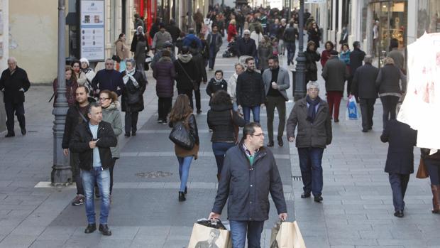 El Ayuntamiento de Córdoba actuará contra las barras que se instalen en la calle el día de Nochebuena