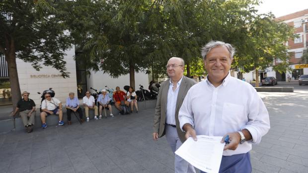 El PP de Córdoba pide barras reductoras de velocidad a la salida del colegio Trinitarios en el Marrubial