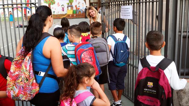 Tirón de orejas del Consejo de Transparencia a la Junta por ocultar las plazas escolares públicas y concertadas