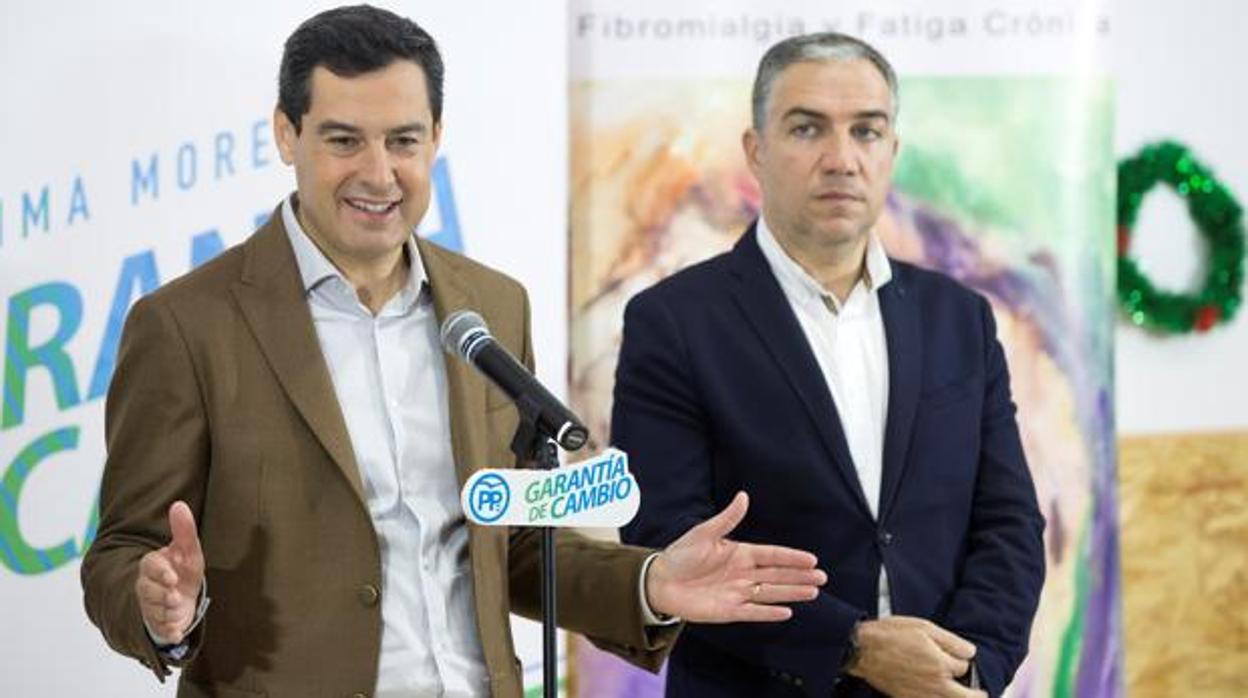 Juanma Moreno y Elías Bendodo en un acto de campaña del PP andaluz