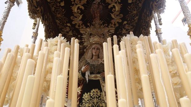 El Ayuntamiento acoge la presentación del cartel y el pregonero de la Semana Santa