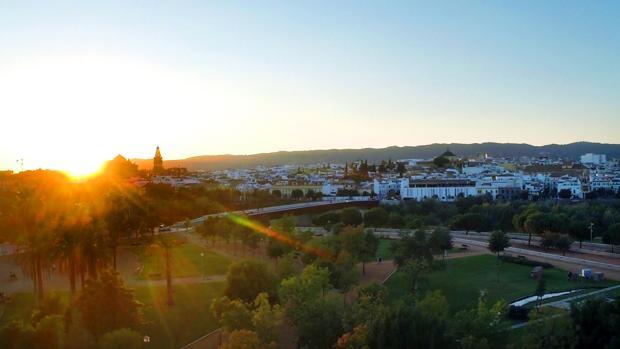 Urbanismo propone la trasera de la Torre de la Calahorra para el futuro auditorio de Córdoba