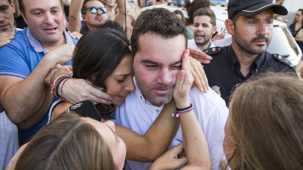 Francisco Javier, absuelto del crimen de Almonte, pide presentarse como acusación particular tras reabrirse la causa