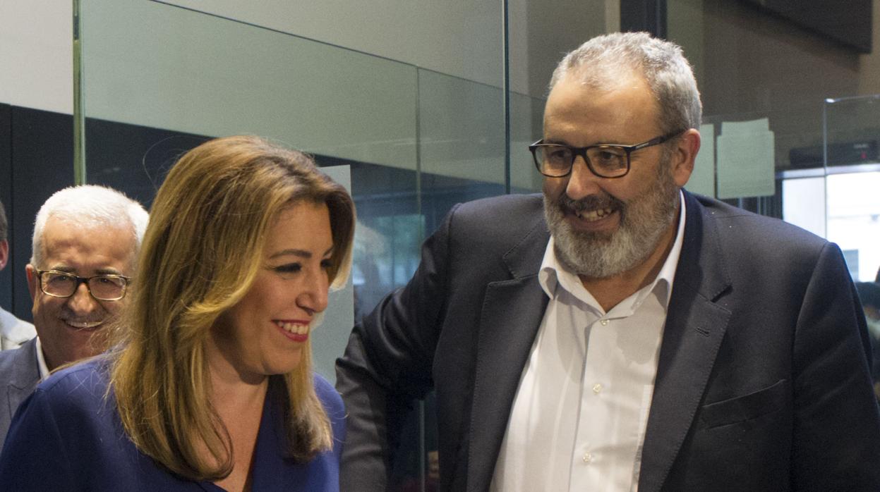 Susana Díaz con Máximo Díaz-Cano en la sede socialista de Ferraz