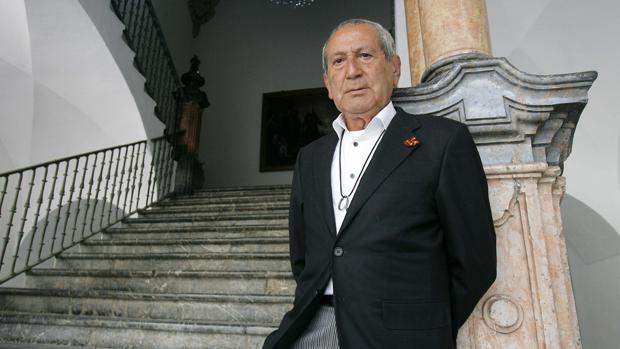 Centro Córdoba pide una calle para Elio Berhanyer