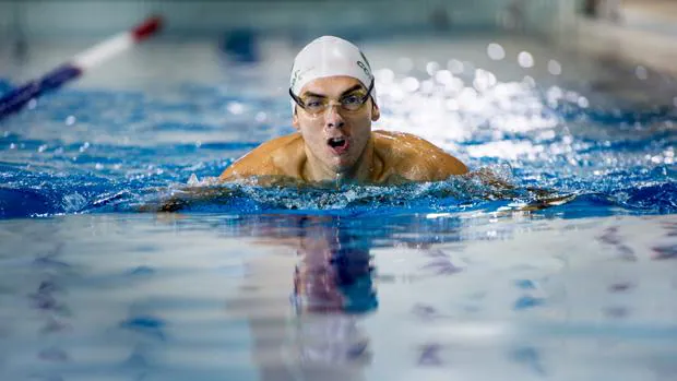 El nadador bujalanceño Paco Salinas bate el récord del mundo en 4x50 relevos estilos mixto
