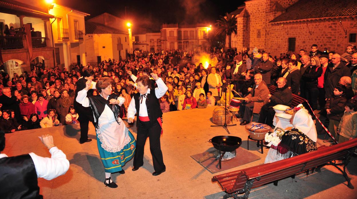 Celebración de la fiesta de la Candelaria en Dos Torres