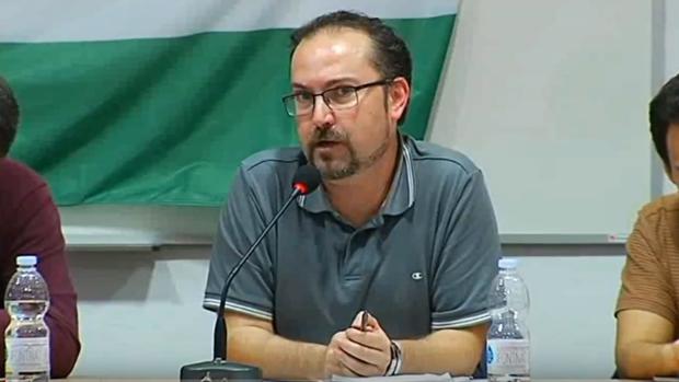 Las bases de Podemos proponen a Juan Alcántara como candidato para la Alcaldía de Córdoba