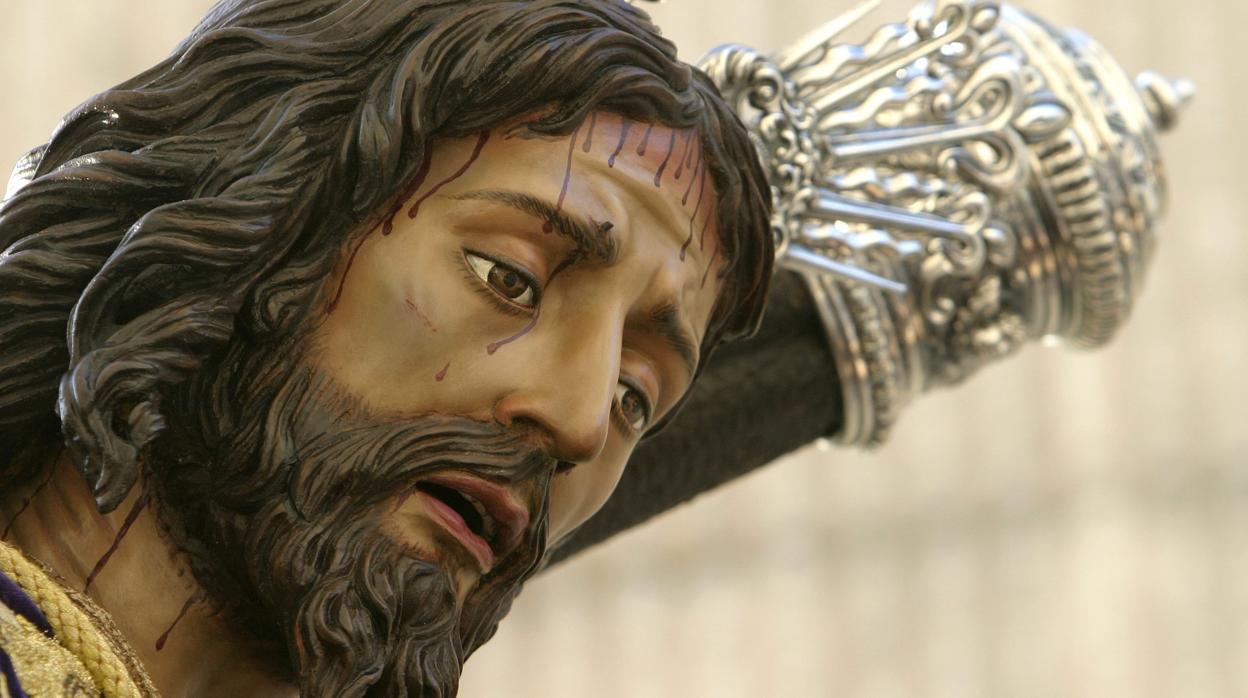 Nuestro Padre Jesús Nazareno, titular de la cofradía de la Santa Faz de Córdoba, durante su procesión