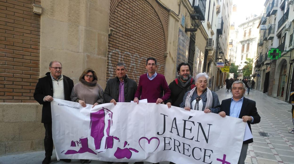 Miembros de Jaén Merece Más