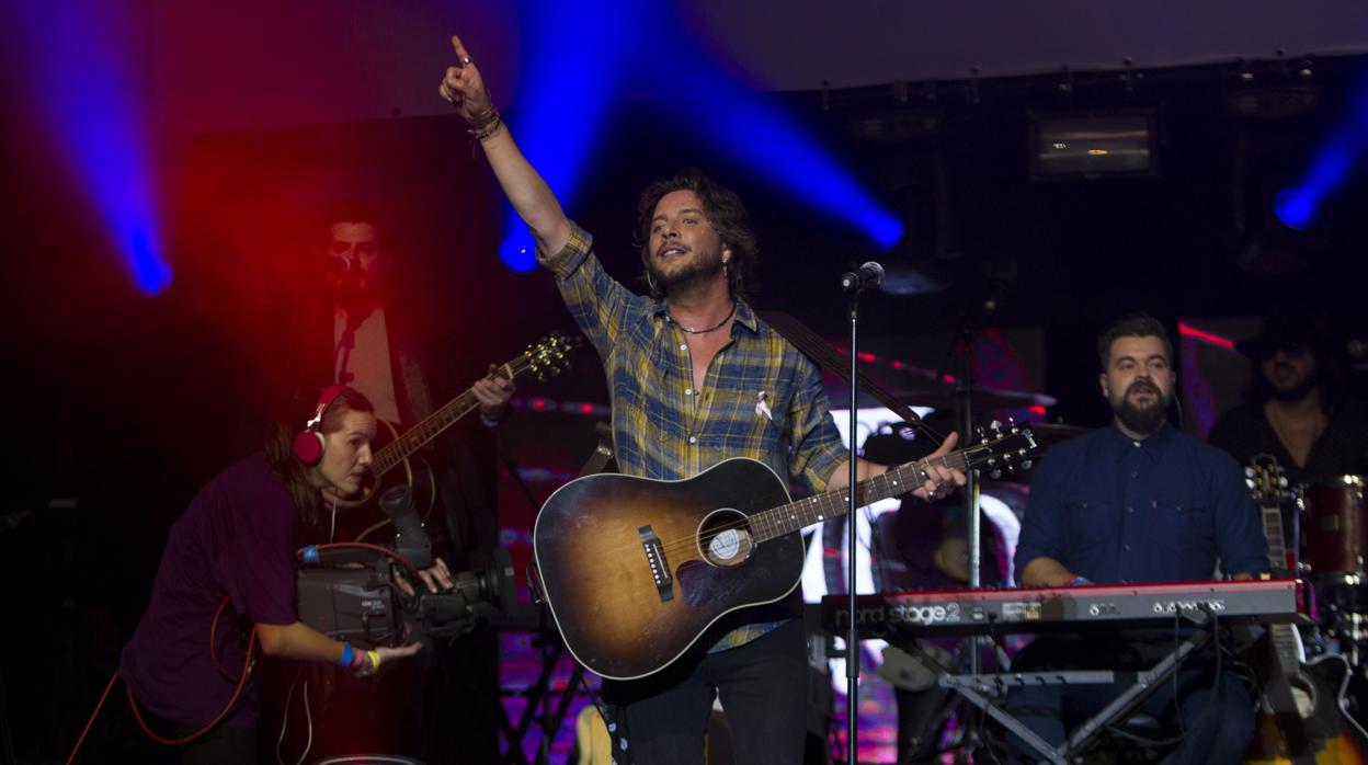 Manuel Carrasco en un concierto en Madrid