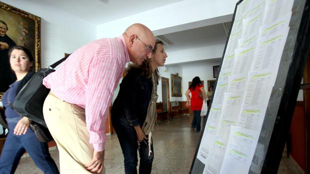 Educación mantiene en Córdoba las nueve áreas de influencia y el baremo