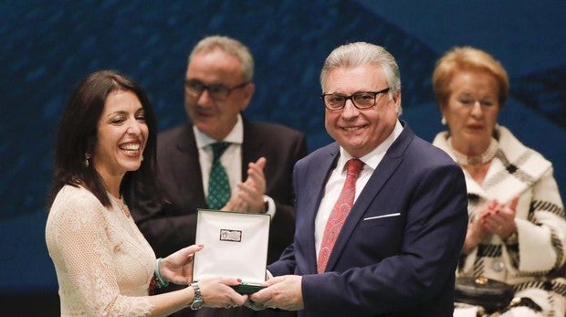 La Fundación Aguilar y Eslava de Cabra recibe la Medalla de Oro de Andalucía a su trayectoria