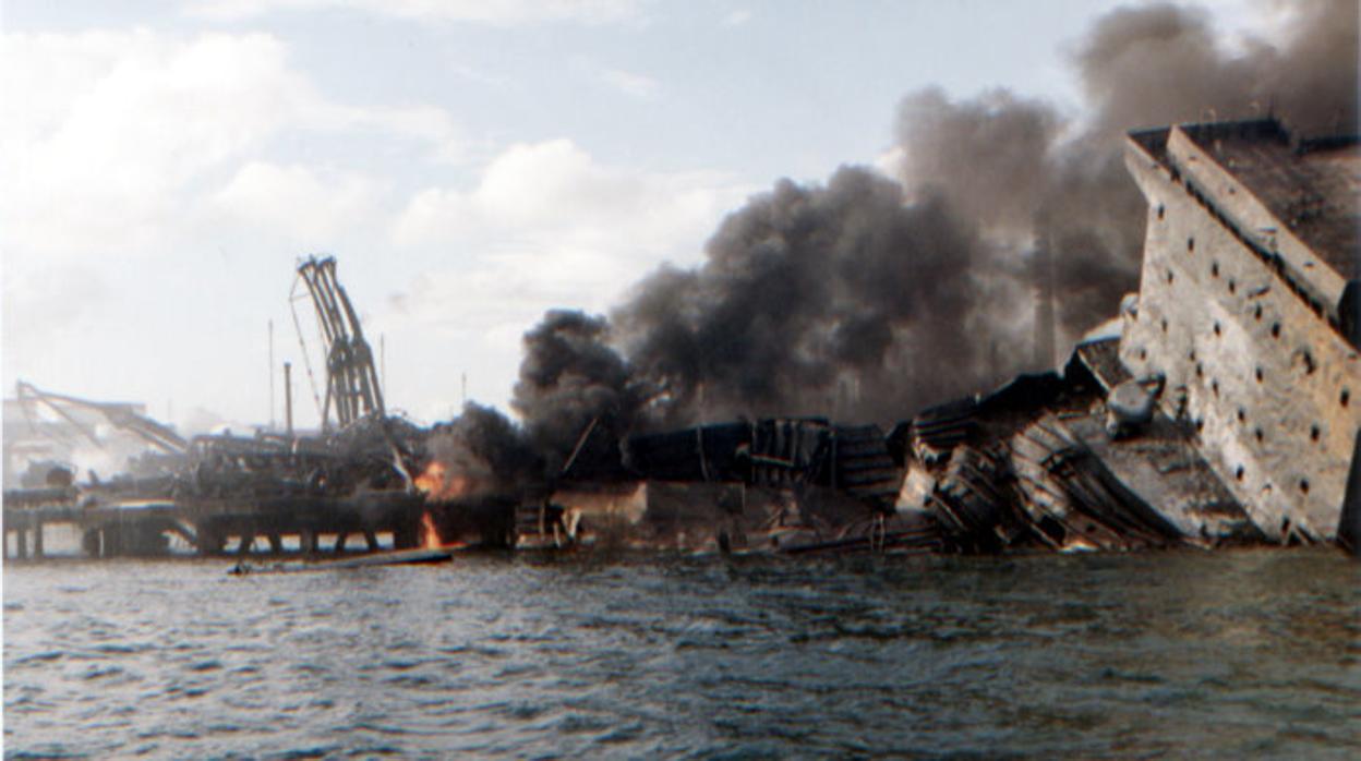 El desastre en la Bahía de Algeciras con el Petrogen One inauguró las medallas con dos rescatadores