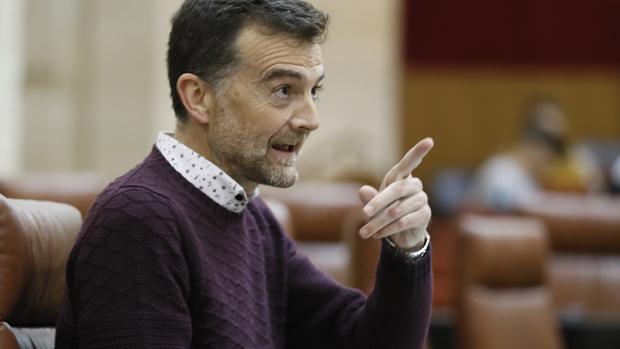 Antonio Maíllo: «Serrano es un misógino que pone el foco del Parlamento en su actividad privada»