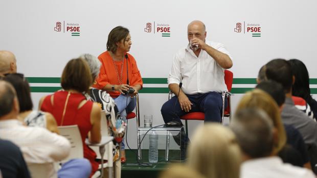 El PSOE de Córdoba no se da por desautorizado tras el revolcón de las listas