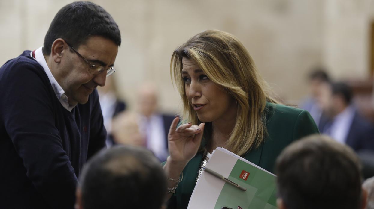 Susana Díaz, este jueves, con Mario Jiménez en el Parlamento andaluz