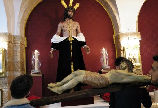 Vía Crucis en Salesianos