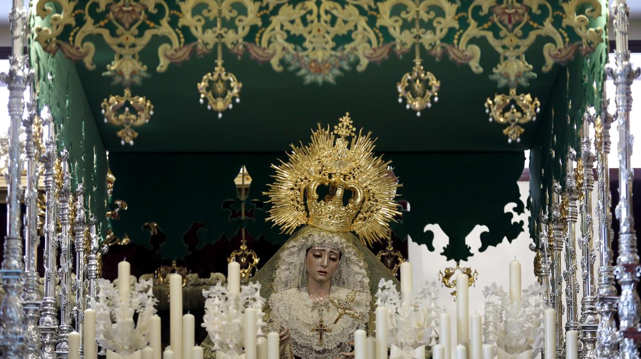 María Santísima de la Esperanza del Valle, en el paso de palio que estrenará en el Jueves Santo de Córdoba