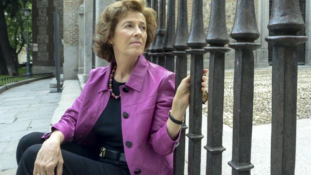 Julia Navarro, en Córdoba: «Me estremece pensar lo duro que fue el exilio para los españoles»