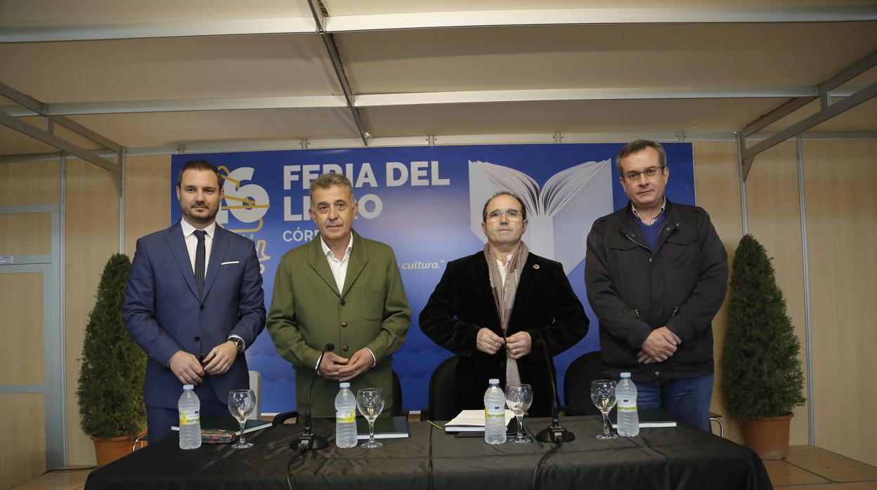 Presentación de «Amores pasajeros al tren» en la Feria del Libro de Córdoba